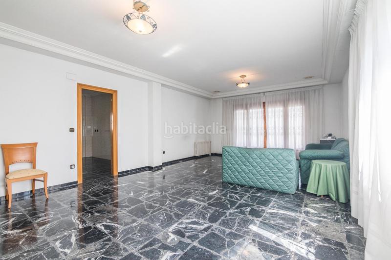 Foto c7847174-7b7b-4cae-bc68-897ec9137a4c. Xalet amb aparcament piscina a Ciutat Jardí - Torreta Verdí Elche / Elx