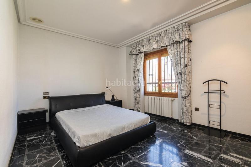 Foto e94f23c7-185c-400c-aaf0-28cecd7e7f0b. Xalet amb aparcament piscina a Ciutat Jardí - Torreta Verdí Elche / Elx