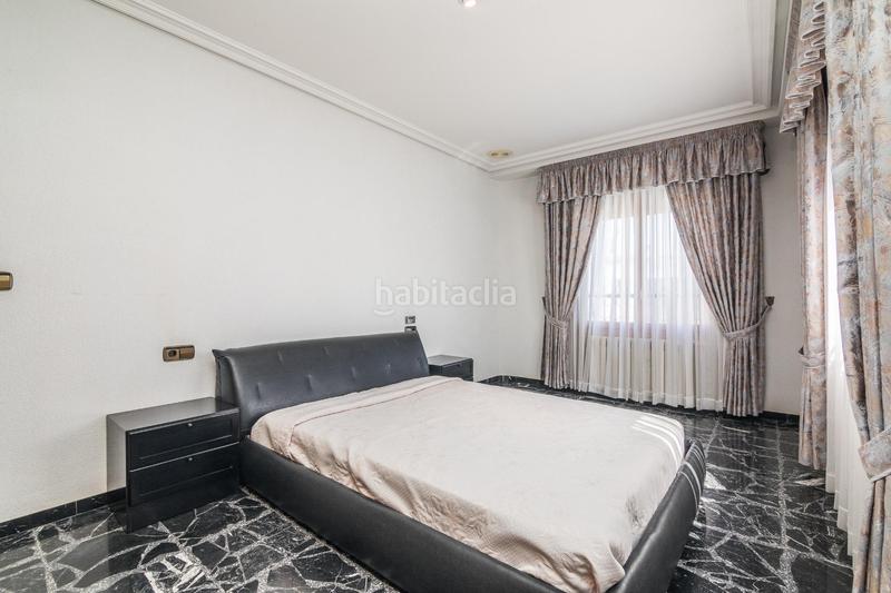 Foto f7c542c9-432c-454b-a310-a38b6ff23251. Xalet amb aparcament piscina a Ciutat Jardí - Torreta Verdí Elche / Elx