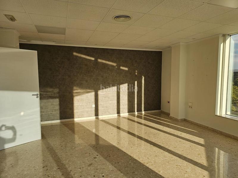 Foto 401fee35-b1e4-4e84-ae93-569821d2948a. Location bureau dans Torrellano Elche / Elx