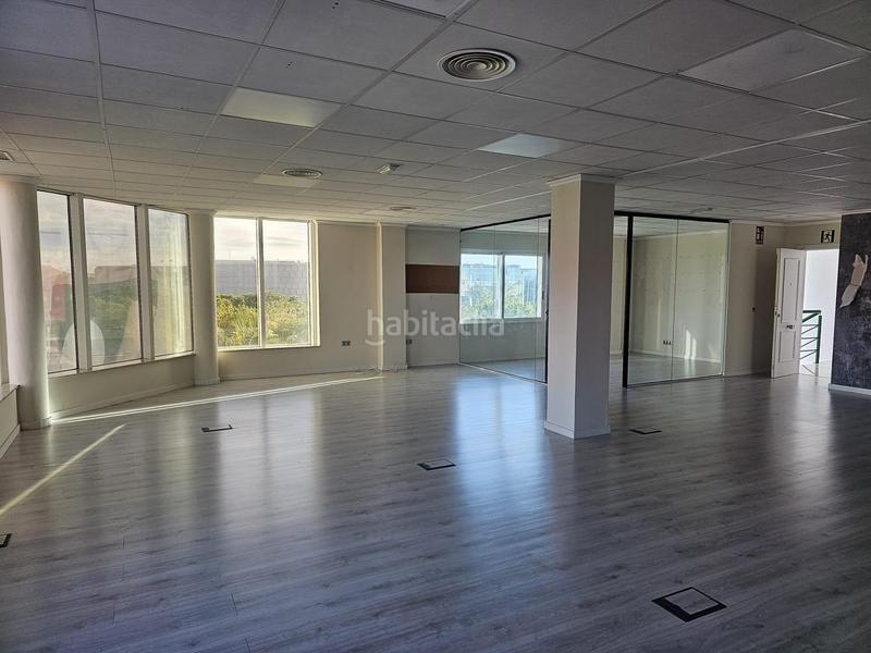Foto cad4b445-5804-457f-8c68-d2e3836774b9. Miete büro in Torrellano Elche / Elx