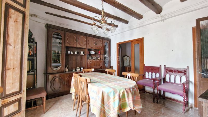 Foto 80f563e2-51c2-4c5d-81fe-73382790f6b6. Casa aparellada a Camporrélls