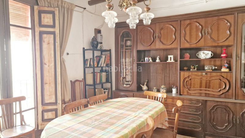 Foto b0dac742-7955-40ec-a660-ac2c21924f1c. Casa aparellada a Camporrélls