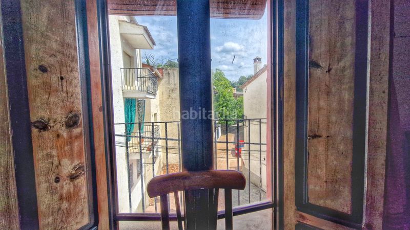 Foto c3412efb-0010-4242-a36f-25b936b973a6. Casa aparellada a Camporrélls