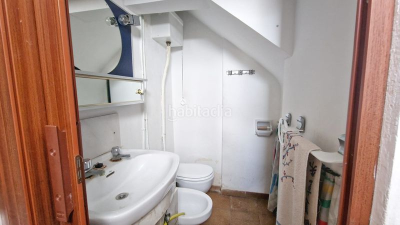 Foto e59b46c8-3899-45b5-ae3d-238b05cbfcaa. Casa aparellada a Camporrélls