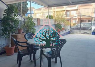Duplex  Calle mar tirreno. Dúplex reformado en bahia