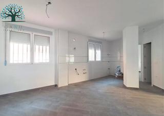 Apartment  Calle la torre. Planta baja reformada muy cerca del paseo