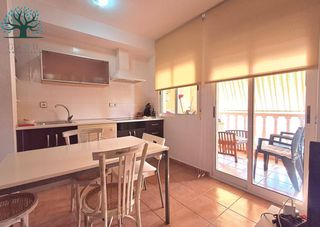 Apartament a Los Puertos. Apartamento en el centro de isla plana