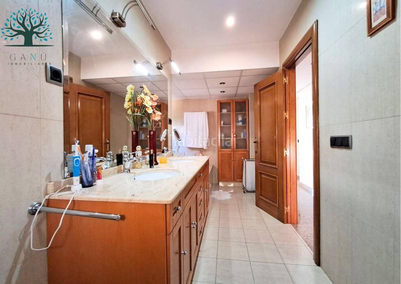 Foto 8cf671d6-a25b-4ac4-84c8-271db7dfd937. Chalet with parking in Mazarrón casco urbano Mazarrón