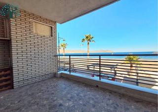 Pis  Paseo francisco martinez. Piso en primera línea de paseo marítimo