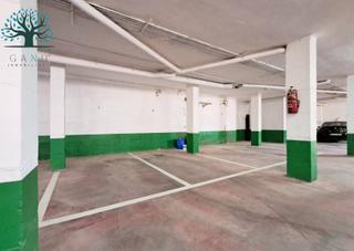 Parking coche  Calle sotavento. Garaje en playagrande