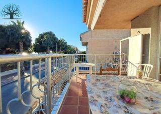 Dplex  Avenida tierno galvn. Dos viviendas en primera lnea de la isla