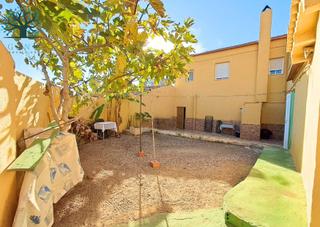 Maison  Calle camino real. Vivienda super amplia en cañada de gallego