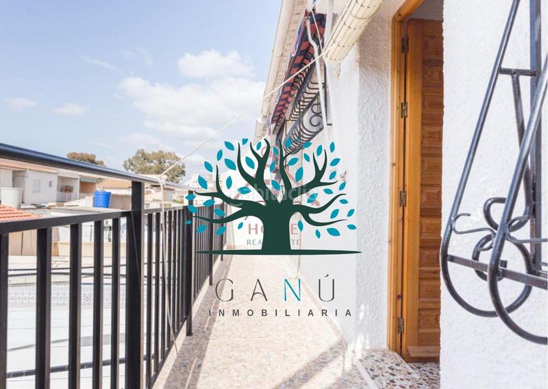 Foto 8c9a9539-9919-4f6e-9a1c-2b77b9e72f82. Dúplex en calle rio velez 35 dúplex en la isla a 300m del mar en Mazarrón