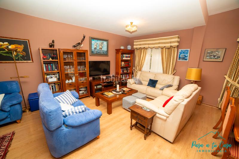 Foto 01666468-4add-49b8-aedc-886e6dd5b475. Chalet precioso chalet unifamiliar en venta en el casar – urbanización los arenales en Casar (El)