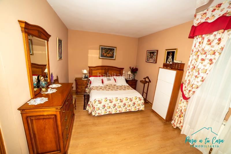 Foto c843bcb1-1c47-4393-8e74-a0d7ce7139b6. Chalet precioso chalet unifamiliar en venta en el casar – urbanización los arenales en Casar (El)