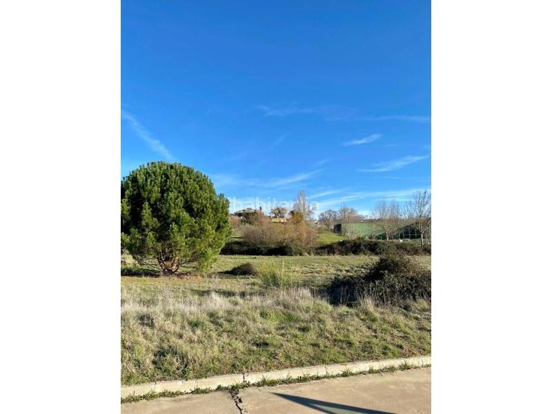 Foto 5838a510-e6cd-44af-b313-fcf1e538778b. Terreno residenziale in calle ávila 2154 in Casar (El)