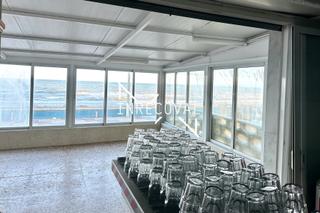 Business premise  Carrer de la mar. Restaurante en venta frente al mar