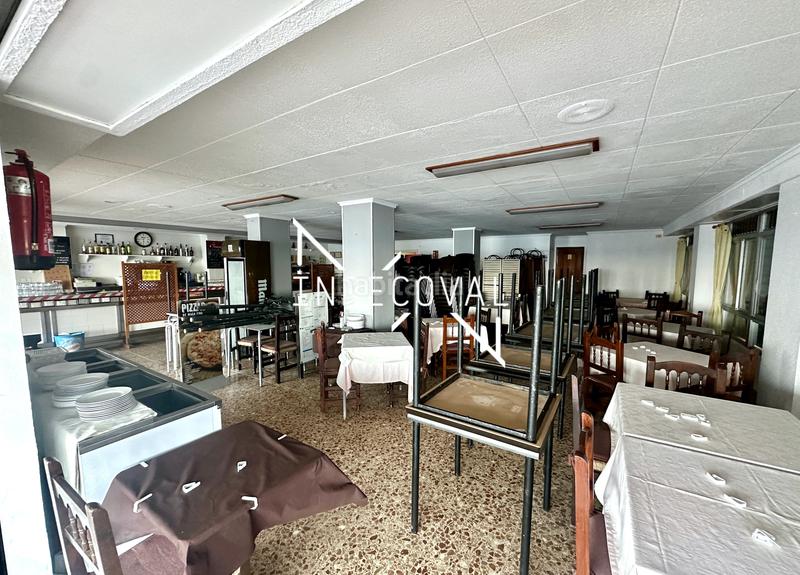 Foto ab9bc58b-d0b0-4b94-a729-1585f1bd6936. Business premise in Mareny de Barraquetes Sueca