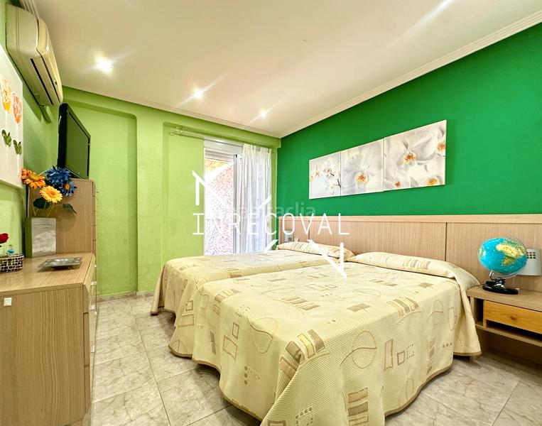 Foto 1df5e3dc-13c0-405e-8ea5-1bd5e28077cb. Attique dans El Perelló Sueca