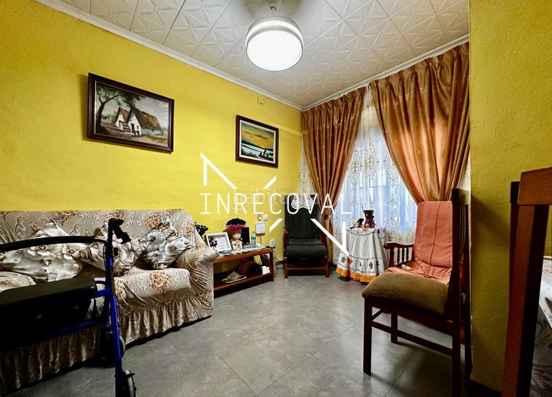 Foto 5dc297cb-71b8-4781-8446-cb8d0a47c50e. Casa a El Perelló Sueca