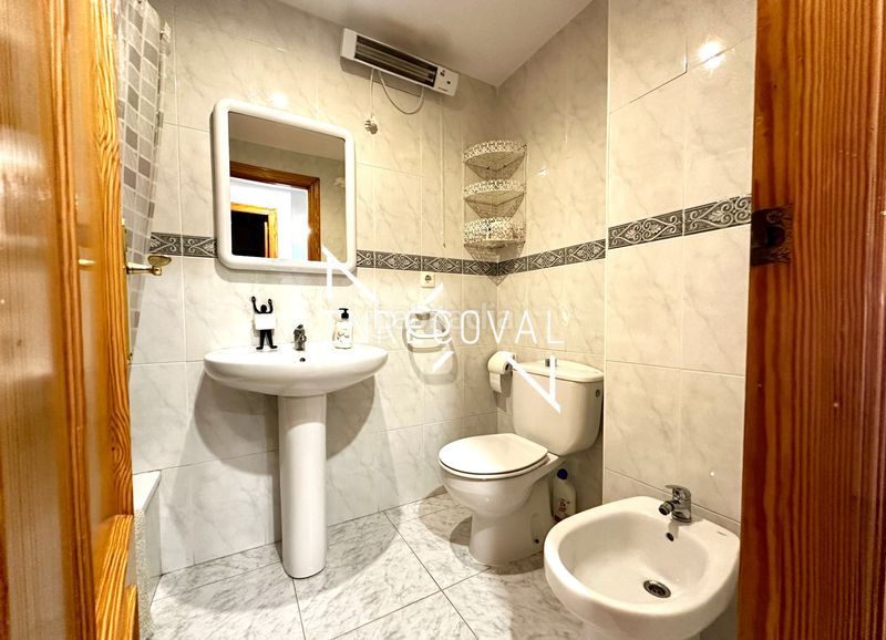 Foto a03507be-7a2b-4238-9933-5ab99eaceab3. Pis a Mareny de Barraquetes Sueca