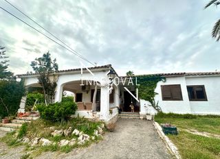 Casa  Carrer 204. Exclusiva oportunidad en la canyada, valencia: parcela única con