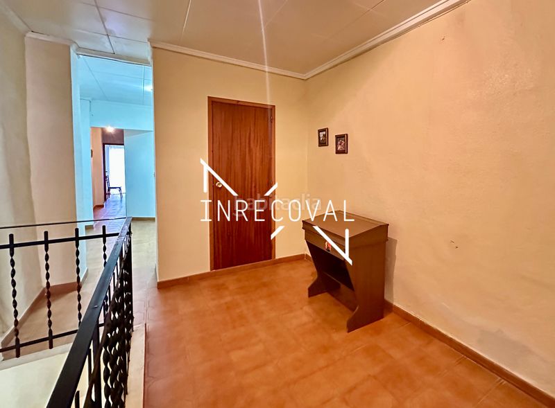 Foto f23a1704-ac79-414a-9ef0-06c7baf1ac82. Casa aparellada a Sueca Sueca