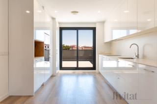 Dúplex  Pere fizes. Obra nueva en el barrio de sant pere