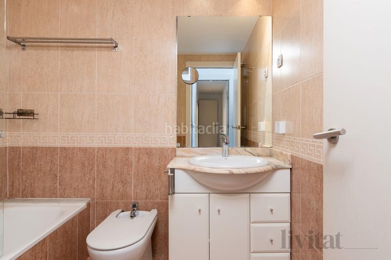 Foto 1be4dbf8-dfa7-4e87-a35c-5eaa375a0e22. Pis amb calefacció aparcament piscina a La Cogullada Terrassa