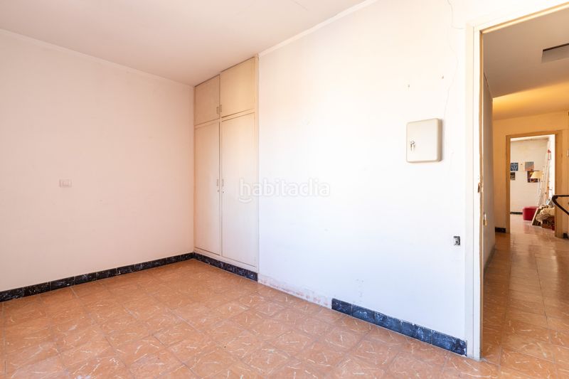 Foto 7b85b62a-8e3a-401a-9145-92851c06f4a7. Casa amb calefacció a Barri del Centre Terrassa