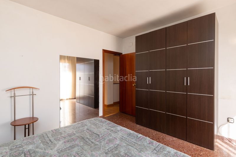 Foto 33a7bc24-7912-4203-a4e2-8576d5d5626b. Casa amb calefacció aparcament a Barri del Centre Terrassa