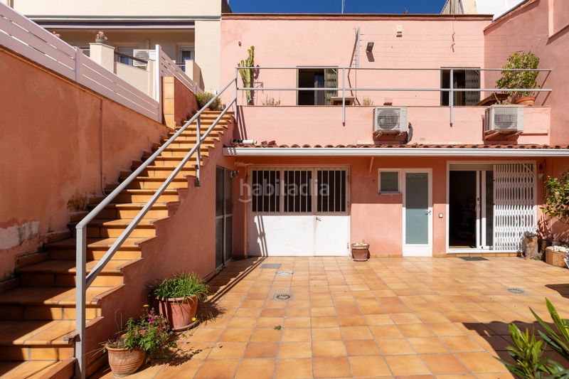 Foto e161381c-cb29-4628-885e-0ddaa5c53868. Casa amb calefacció aparcament a Barri del Centre Terrassa