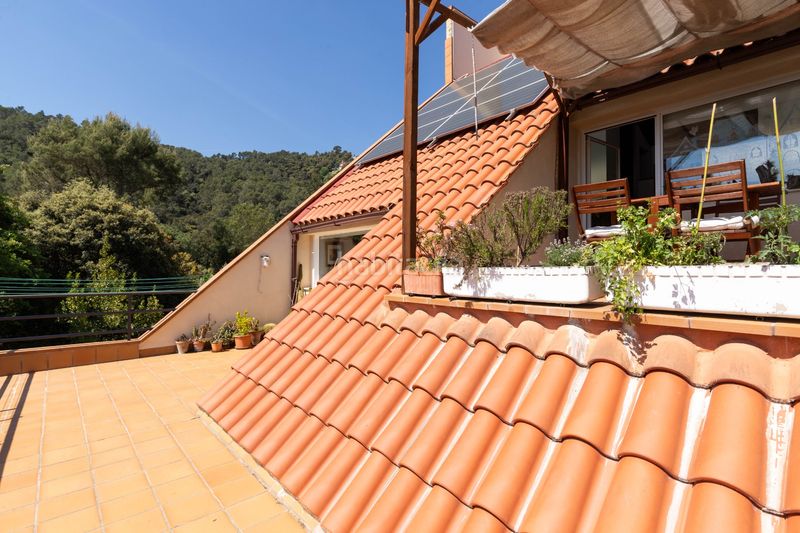 Foto 096b3aff-45d3-4771-8993-27837efd4dc0. Casa amb calefacció aparcament piscina a El Racó-Sant Feliu del Racó Castellar del Vallès