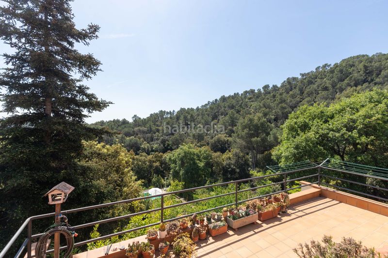 Foto bc1631f2-9b73-4e29-81d4-6cc7aeb81689. Casa amb calefacció aparcament piscina a El Racó-Sant Feliu del Racó Castellar del Vallès