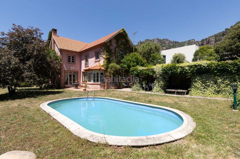 Foto 77299c7d-bbdf-4424-8852-468ea05f960c. Casa amb piscina a Matadepera