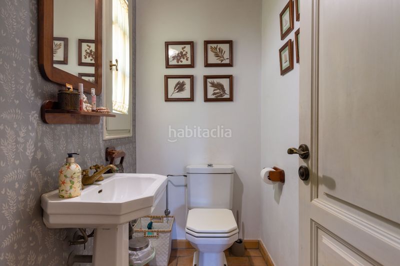 Foto b2931fcd-997d-434d-8051-ff79028db934. Casa amb piscina a Matadepera