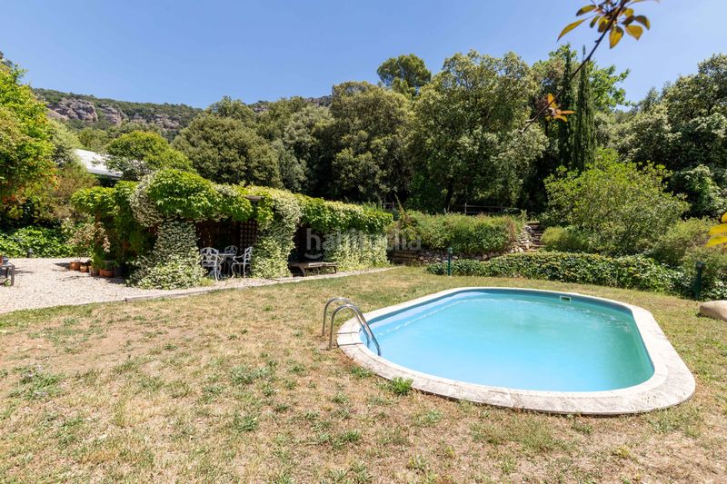 Foto d1e978cc-84a2-4058-8ea4-019fccf1e525. Casa amb piscina a Matadepera