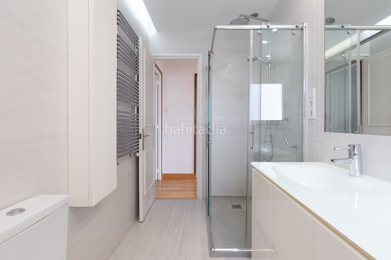 Foto c3ce89d9-6806-4a76-a4de-1be8db368085. Casa amb calefacció aparcament piscina a Matadepera