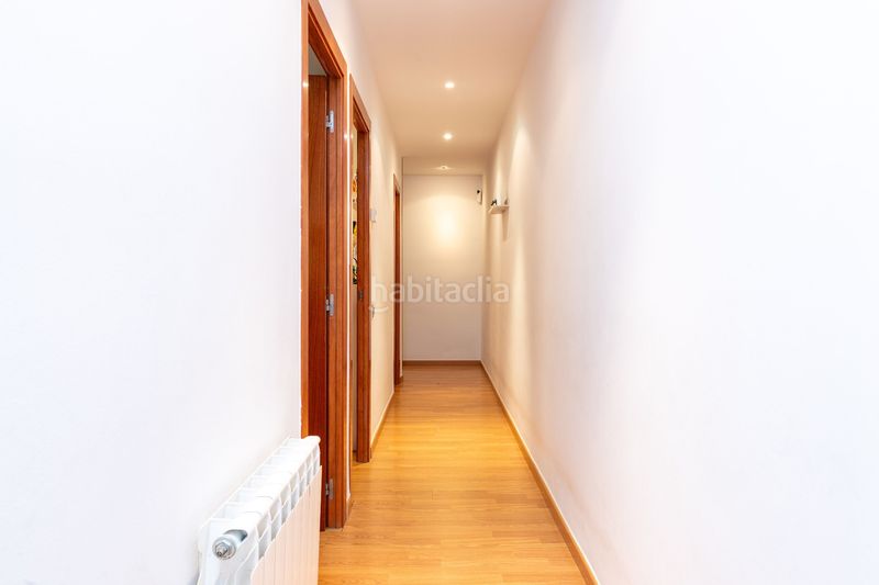 Foto ba5aba1b-e2e3-4784-bd26-fc476f1e664d. Pis amb calefacció a Centre Sant Quirze del Vallès