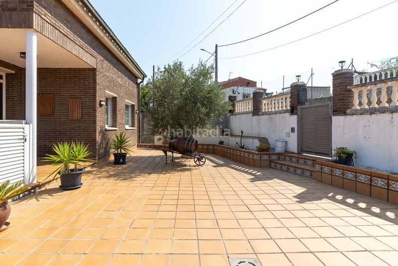 Foto 49d16910-209e-4403-b4ee-32f779a4c5f7. House with heating parking pool in Can Palet de Vista Alegre Terrassa