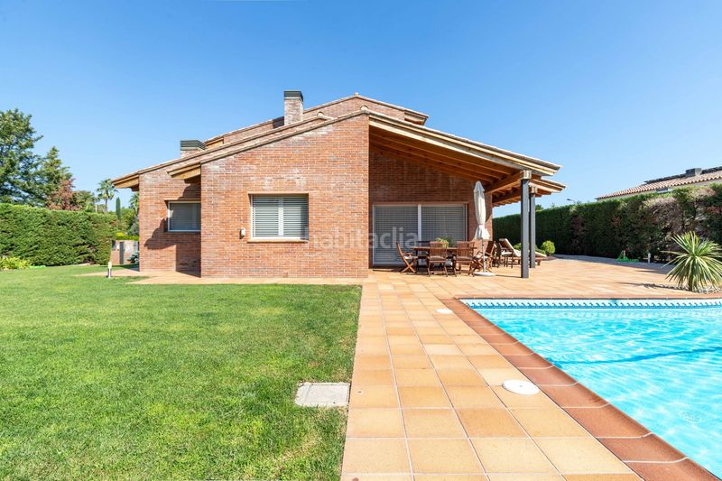 Foto 68ab9b73-77b9-4330-b31a-bb37a2a3f183. Casa amb calefacció aparcament piscina a Matadepera