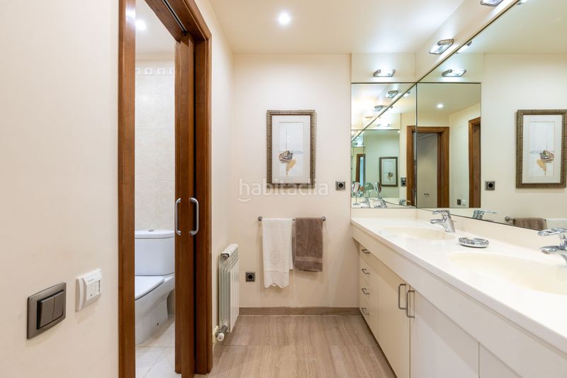Foto a65a673d-24fd-4da2-90d1-d6b76ad7127a. Casa amb calefacció aparcament piscina a Matadepera