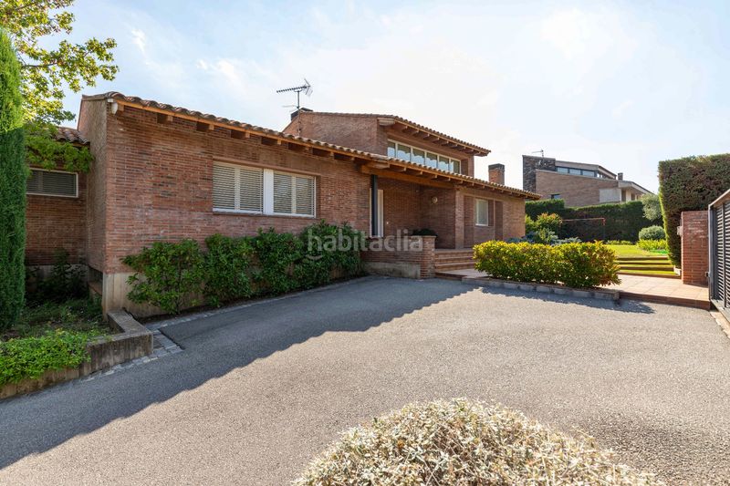 Foto c1e65033-3f60-44bf-8f3b-71583f29b163. Casa amb calefacció aparcament piscina a Matadepera