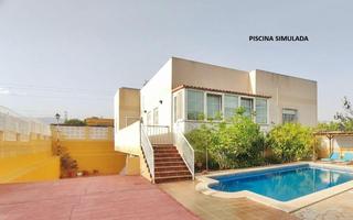 Xalet  Camino jazmín. Chalet individual en retamar con dos viviendas independientes. u