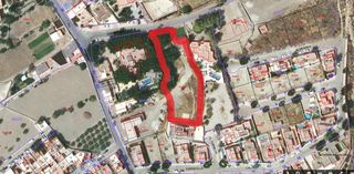 Terreny residencial a Carretera lucainena (vl) 0. Gran solar urbano en  nijar villa