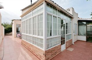 Xalet a Retamar. Chalet en retamar. 3d, 2b, garaje, piscina comunitaria