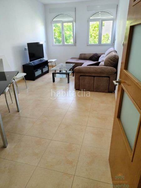 Foto c0f6e29e-b0d7-4110-9aac-03eb85f030c4. Piso  en Totana
