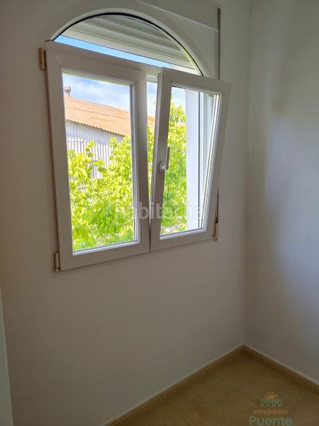 Foto c9797e00-b131-4f24-b854-1649a1e579b9. Piso  en Totana