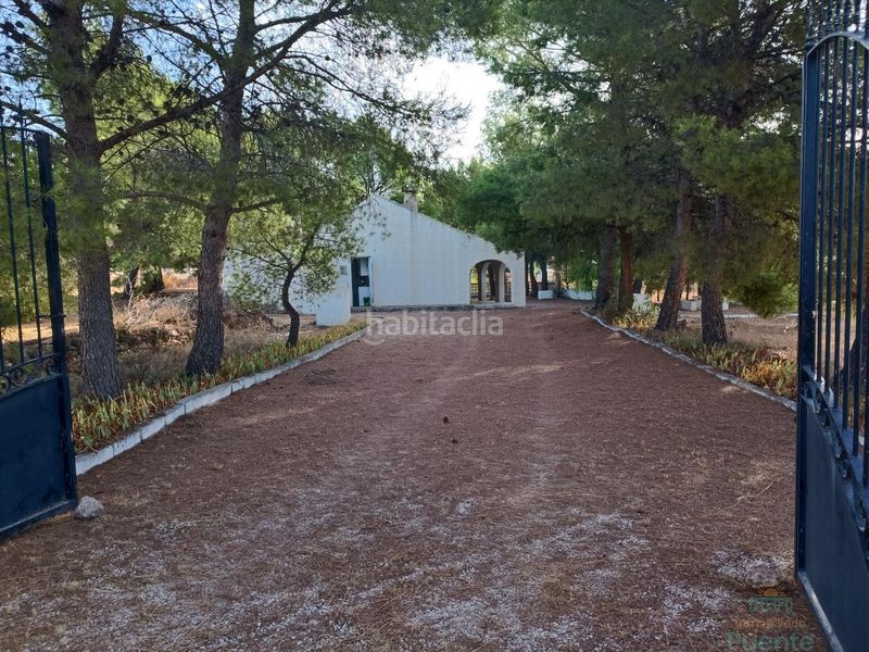 Foto 780ef7e9-7576-4abb-8a5c-389b081ad183. Casa a Totana